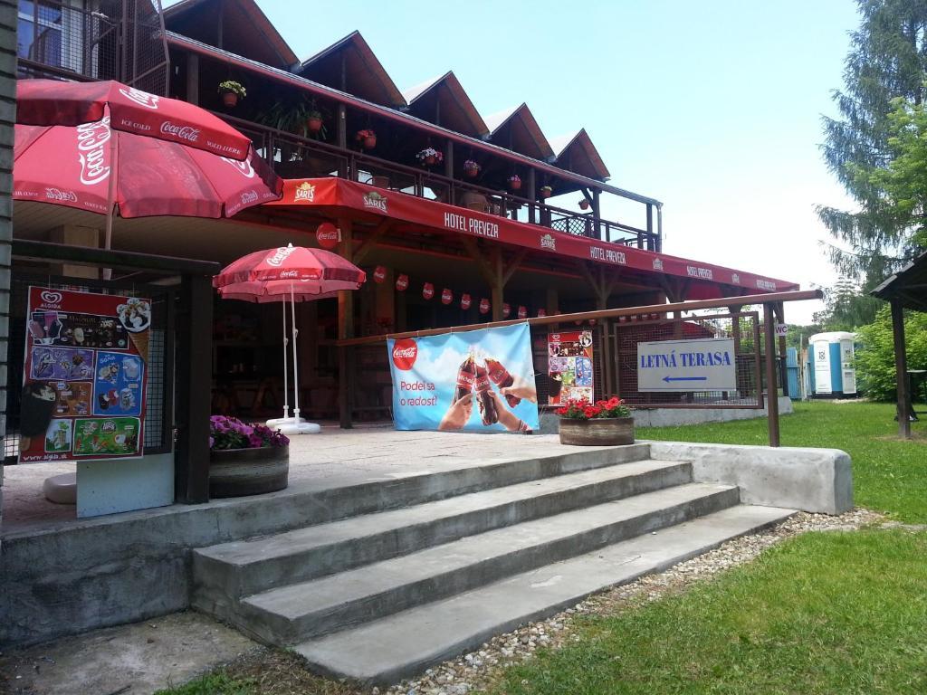 Hotel Preveza Spišská Nová Ves Екстериор снимка